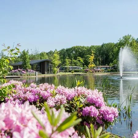 By Pond With Sauna Chalet *