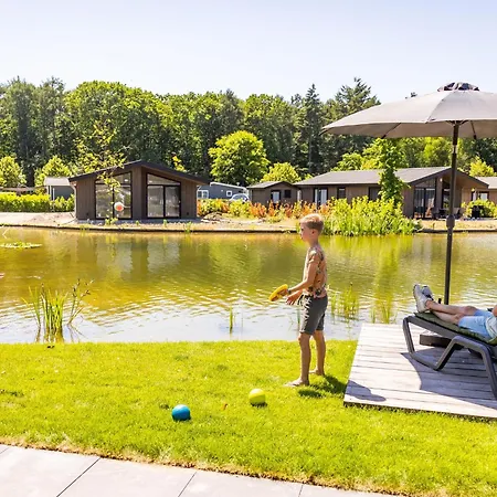 By Pond With Sauna Chalet