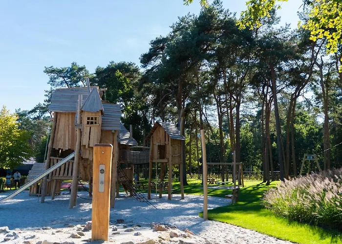 By Pond With Sauna * Veldhoven