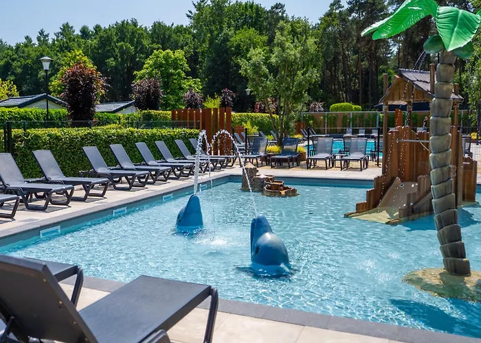Chalet By Pond With Sauna *