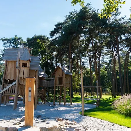 By Pond With Sauna * Veldhoven